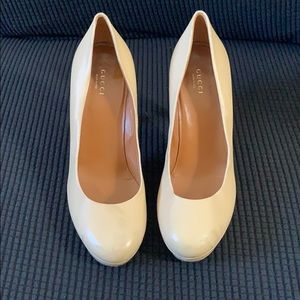 Authentic Size 10 Gucci Pumps